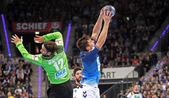 DKB Handball Bundesliga All Star Game 2019 Deutschland, Stuttgart, 01.02.2019, Handball, DKB Handball Bundesliga All Star Game 2019, Deutsche Handball Nationalmannschaft - Weltauswahl der DBK HBL: v.l. Silvio Heinevetter, Marius Steinhauser.