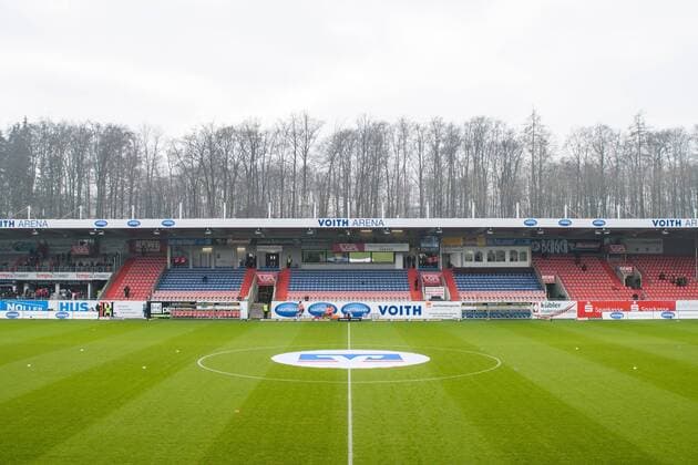 Voith-Arena rund eine Stunde vor Anpfiff; 1. FC Heidenheim 1846 - SG Dynamo Dresden; Fußball; 2. Liga; Saison 2018 2019; 20. Spieltag; Voith-Arena; Heidenheim; 02. Februar 2019;