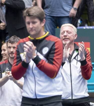 Sport Bilder des Tages 02.02.2019, xomx, Tennis Davis Cup, Deutschland - Ungarn emspor, v.l. Jubel auf der deutschen bank+ Michael Kohlmann (GER) und Boris Becker Frankfurt am Main