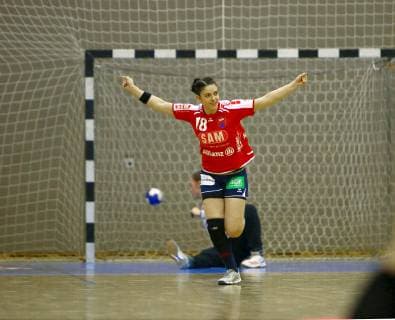 In Jubelpose: Lea Neubrander Herrenberg) Handball Frauen 2.Liga 2018 19 BSV Sachsen Zwickau - SG H2Ku Herrenberg am 2.2.2019 BSV Sachsen Zwickau - SG H2Ku Herrenberg
