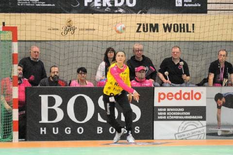 Isabel Roch (TusSies Metzingen 26) im Tor TusSies Metzingen, Handball, HBF Ligaspiel, EHF-Cup Gruppenphase , 02.02.2019, Foto:TBaur Eibner TusSies Metzingen vs. IK Saevehof Metzingen Copyright: xEIBNER TobiasxBaurx EP_TBR