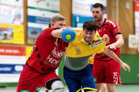 Sascha Marquardt (SG H2Ku Herrenberg 18), Manuel Both (HSG Konstanz 2 08), Maximilian Fuhrmann (SG H2Ku Herrenberg 15),SG H2Ku Herrenberg vs. HSG Konstanz 2, Handball, BWOL, Maenner, 02.02.2019, SG H2Ku Herrenberg vs. HSG Konstanz 2, Handball, BWOL, Maenner, 02.02.2019 Herrenberg Copyright: xEIBNER WolfgangxFrankx EP_WFK