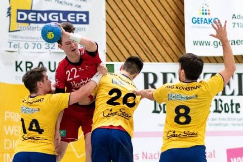 Benjamin Schweda (HSG Konstanz 2 14), Alexander Zuern (SG H2Ku Herrenberg 22), Patrick Volz (HSG Konstanz 2 20), Manuel Both (HSG Konstanz 2 08), SG H2Ku Herrenberg vs. HSG Konstanz 2, Handball, BWOL, Maenner, 02.02.2019, SG H2Ku Herrenberg vs. HSG Konstanz 2, Handball, BWOL, Maenner, 02.02.2019 Herrenberg Copyright: xEIBNER WolfgangxFrankx EP_WFK