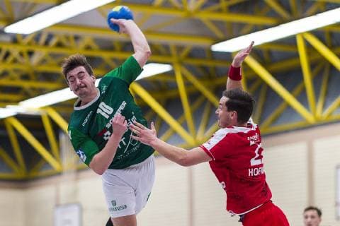 Oehringen, Deutschland 02. Februar 2019: Hohenlohe Cup 2019 - DjK Rimpar vs. TSG Friesenheim v.li. Lukas Boehm (Rimpar), Jannik Hofmann (Friesenheim) Oehringen Hohenlohehalle Baden-Württemberg Deutschland