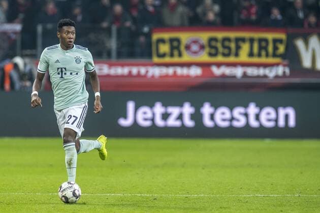 Fußball: 1. Bundesliga, Saison 2018 2019, 20. Spieltag, Bayer 04 Leverkusen - FC Bayern München am 02.02.2019 in der BayArena in Leverkusen (Nordrhein-Westfalen). Münchens David Alaba läuft mit dem Ball am Fuß. DFL REGULATIONS PROHIBIT ANY USE OF PHOTOGRAPHS AS IMAGE SEQUENCES AND OR QUASI-VIDEO. *** Football 1 Bundesliga Season 2018 2019 20 Matchday Bayer 04 Leverkusen FC Bayern Munich on 02 02 2019 in the BayArena in Leverkusen North Rhine-Westphalia Munichs David Alaba runs with the ball at the foot DFL REGULATIONS PROHIBIT ANY USE OF PHOTOGRAPHS AS IMAGE SEQUENCES AND OR QUASI VIDEO Copyright: xKirchner DavidxInderliedx