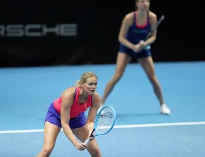 vorn Anna-Lena Groenefeld (GER)