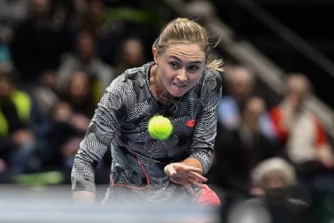 GER, Fed Cup 2019: Auftakt Deutschland vs. Weißrussland in Braunschweig 09.02.2019, Volkswagen Halle, Braunschweig, GER, Fed Cup 2019: Auftakt Deutschland vs. Weißrussland in Braunschweig, im Bild Aliaksandra Sasnovich (BLR) beim Volley