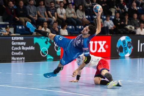 match de ehf champions league entre le Montpellier Handball (mhb) et Meshkov Brest. AFGOUR Benjamin Pivot HANDBALL : Montpellier vs Meshkov brest - Velux ehf champions league - 09 02 2019 GuillaumeBRESSON Panoramic 