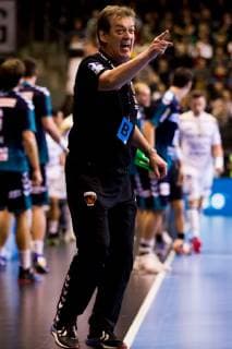 10.02.2019, xfrx, Handball EHF Pokal, Fuechse Berlin - St.Raphael Var emspor, v.l. Trainer Velimir Petkovic (Fuechse Berlin) (DFL DFB REGULATIONS PROHIBIT ANY USE OF PHOTOGRAPHS as IMAGE SEQUENCES and or QUASI-VIDEO) Berlin
