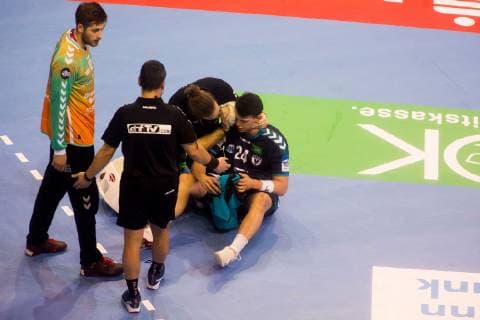 10.02.2019, xfrx, Handball EHF Pokal, Fuechse Berlin - St.Raphael Var emspor, v.l. Frederik Simak (Fuechse Berlin) (DFL DFB REGULATIONS PROHIBIT ANY USE OF PHOTOGRAPHS as IMAGE SEQUENCES and or QUASI-VIDEO) Berlin