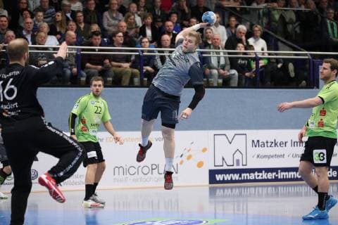 Patrick Gempp (DJK Rimpar Woelfe 13) frei vorm Tor, TV Emsdetten vs DJK Rimpar Woelfe, Handball, 2. Bundesliga, 10.02.2019, TV Emsdetten vs DJK Rimpar Woelfe, Handball, 2. Bundesliga, 10.02.2019 Emsdetten Copyright: xEIBNER JanxStrohdiekx EP_JSK
