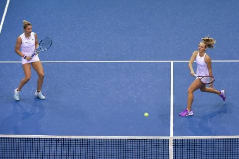 LIEGE, BELGIUM - FEBRUARY 10 : Ysaline BONAVENTURE (BEL) and Kirsten FLIPKENS (BEL) vs Fiona FERRO (FRA) and Pauline PARMENTIER (FRA) pictured during the World Group First Round Fed Cup Game between Belgium and France on February 10, 2019 in Liege, Belgium, 10 02 2019 TENNIS : France vs Belgique - Fed Cup - 10 02 2019 PHOTONEWS PANORAMIC 