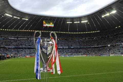 Champions League Finale 2021: Muenchen beschliesst offenbar Bewerbung. Archivfoto; Pokal,Trophaee,Sachaufnahme im Stadion. Fussball Champions League Finale 2012 FC Bayern Muenchen-Chelsea FC. Saison2011 12,F U S S B A L L A R E N A M U E N C H E N , am 19.05.2012. Â