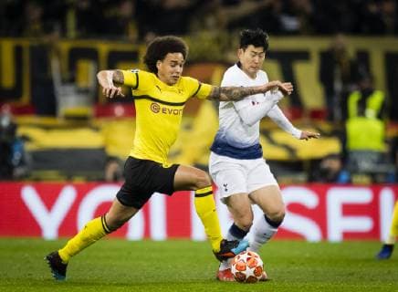 London, 13.02.2019 Axel Witsel (BvB) Heung-min Son (Hotspur) Tottenham Hotspur - Borussia Dortmund