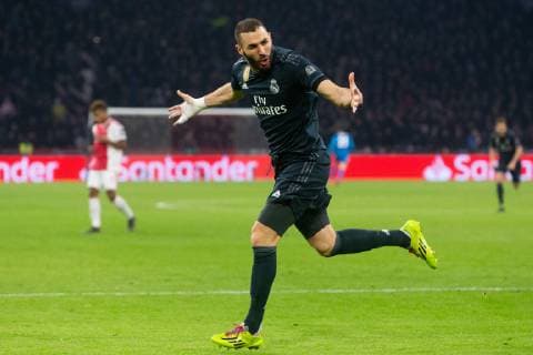 Karim Benzema of Real Madrid during the UEFA Champions League round of 16 match Ajax Amsterdam and Real Madrid at the Johan Cruijff Arena on February 13, 2019 in Amsterdam, The Netherlands UEFA Champions League 2018 2019 xVIxVIxImagesx xTomxBodexMultimediaxIVx 13621477