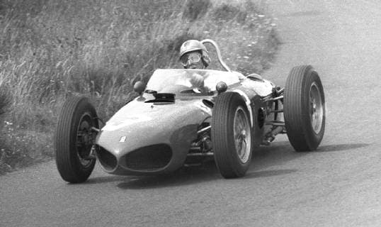 Formel 1 Rennen Großer Preis von Europa auf dem Nürburgring am 06.08.1961 Wolfgang Graf Berghe von Trips auf Ferrari Aktion *** Formula 1 Race Grand Prix of Europe at the Nürburgring on 06 08 1961 Wolfgang Graf Berghe von Trips auf Ferrari Action HM