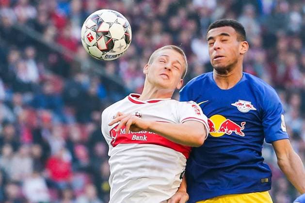 v. li. im Zweikampf ÊSantiago Ascacibar (VfB Stuttgart) und Tyler Adams (RB Leipzig) DFL regulations prohibit any use of photographs as image sequences and or quasi-video. GER, Fussball, 1. Bundesliga, VfB Stuttgart - RB Leipzig, 16.02.2019 Stuttgart Copyright: xTomxWellerx xEibner-Pressefotox EP_eer