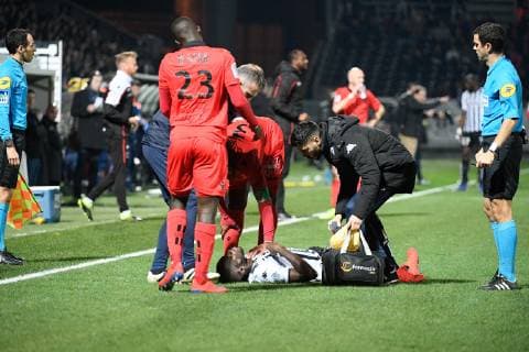 11 WILFRIED KANGA (SCO) - BLESSURE FOOTBALL : Angers vs Nice - Ligue 1 Conforama - 16 02 2019 FEP Panoramic 