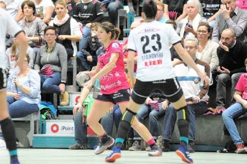 Patricia Kovacs (TusSies Metzingen 9) TusSies Metzingen, Handball, HBF Ligaspiel , 16.02.2019, Foto:TBaur Eibner TusSies Metzingen vs. Neckarsulmer Union Metzingen Copyright: xEIBNER TobiasxBaurx EP_TBR