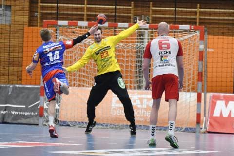 Oddur Gretarsson (HBW Balingen-Weilstetten) bei einem Siebenmeterwurf gegen Oliver Krechel (ASV Hamm-Westfalen), HBW Balingen-Weilstetten vs. ASV Hamm-Westfalen, 2. Handball Bundesliga, 22. Spieltag, 16.02.2019, HBW Balingen-Weilstetten vs. ASV Hamm-Westfalen, 2. Handball Bundesliga, 22. Spieltag, 16.02.2019 Balingen Copyright: xEIBNER Florian_Schustx EP_SCHUST