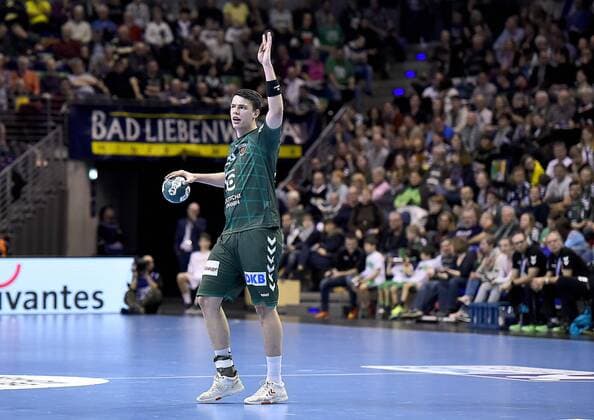 17.02.2019, xlakx, Handball HBL, Fuechse Berlin - VfL Gummersbach emspor, v.l. gestekuliert Frederik Simak(Fuechse Berlin, 24) Berlin