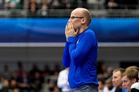 Handball, CL, Skjern Haandbold - HBC Nantes Cheftraener Ole Noergaard fra Skjern Haandbold under Champions League gruppekampen i herrehaandbold mellem Skjern Haandbold og HBC Nantes i Skjern Bank Arena i Skjern, soendag den 17. februar 2019. , Skjern Copyright: MadsxDalegaardx cop106 spdk20190217-185633-L