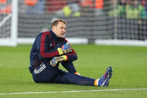 Manuel Neuer 1 (FC Bayern Muenchen) beim dehnen, Liverpool FC vs. FC Bayern Muenchen, Fussball, Champions League, Achtelfinale, 19.02.2019 Liverpool Liverpool England