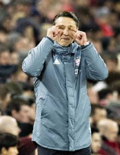 Liverpool , 19.02.2019 Trainer Niko Kovac (FCB) provoziert Trainer Jürgen Klopp (Liverpool) FC Liverpool - FC Bayern München