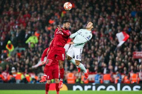 v. li. im Zweikampf ÊGeorginio Wijnaldum (FC Liverpool) und Thiago (FC Bayern Muenchen) GER, UEFA Champions League, Achtelfinale, FC Liverpool - FC Bayern Muenchen, 19.02.2019 Liverpool Copyright: xTomxWellerx xEibner-Pressefotox EP_twr