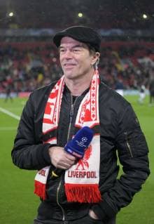 19.02.2019, Fussball UEFA Champions League 2018 2019, Achtelfinale, FC Liverpool - FC Bayern München, Anfield Stadium in Liverpool (England), Rocksänger und Liverpool-Fan Campino von den Toten Hosen beim SKY Interview.