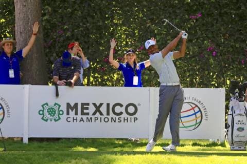 February 19, 2019 - EUM20190219DEP11.JPG.CIUDAD DE MEXICO Tenis-WGC-Mexico.- 19 de febrero 2019.- El golfista estadounidense Tiger Woods llego al Club Chapultepec con todo el esplendor esperado. La maxima estrella que presenta el WGC Mexico Championship conocio el campo en el que jugara de jueves a domingo. Foto: Agencia EL UNIVERSAL RCC. Latin News: February 19, 2019 Copyright: xIrvinxOlivaresx