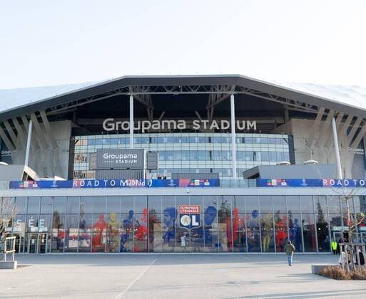 Lyon, Frankreich, 19.02.2019, UEFA Champions League - 2018 19 Season, Viertelfinale, Olympique Lyon - FC Barcelona Barca Stadion Groupama Stadium Aussen Ansicht, Uebersicht ( DeFodi053