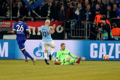 Ralf Fährmann (FC Schalke 04) beim Champions League Achtelfinal Hinspiel (Saison 2018 19) FC Schalke 04 - Manchester City. Copyright: Thomas Pakusch
