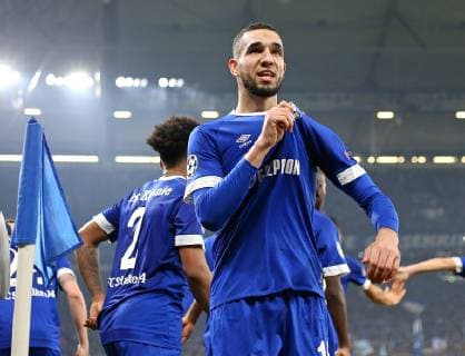 20.02.2019, Fussball UEFA Champions League 2018 2019, Achtelfinale, FC Schalke 04 - Manchester City, in der VELTINS-Arena Gelsenkirchen. Jubel Torschütze Nabil Bentaleb (Schalke) zum Tor zum 1:1 per Foulelfmeter