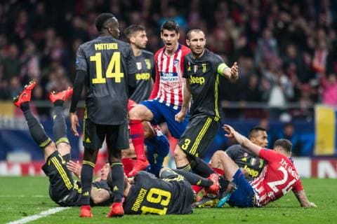 Sport Bilder des Tages Madrid, Spain, 20.02.2019, UEFA Champions League - 2018 19 Season, Achtelfinale, Atletico Madrid - Juventus Turin, Josa Maria Gimenez (Atletico de Madrid) shoots on target to score his team s first goal ( DeFodi531