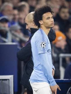 Gelsenkirchen, 20.02.2019 Leroy Sane und Trainer Pep Guardiola (City) FC Schalke 04 - Manchester City