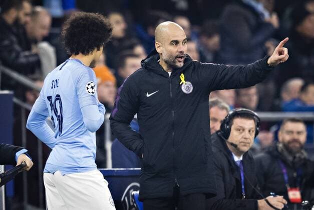 Gelsenkirchen, 20.02.2019 Leroy Sane und Trainer Pep Guardiola (City) FC Schalke 04 - Manchester City