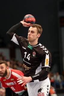 Handball 2.Handball Bundesliga 2018 2019 - Handball Sportverein Hamburg vs. HC Rhein Vikings Lukas Ossenkopp (Handball Sportverein Hamburg),7meter, erfolgreich, Sporthalle Hamburg Hamburg