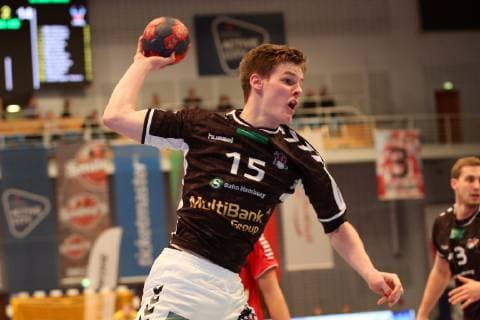 Handball 2.Handball Bundesliga 2018 2019 - Handball Sportverein Hamburg vs. HC Rhein Vikings Dominik Axmann (Handball Sportverein Hamburg),erfolgreicher Torwurf, Sporthalle Hamburg Hamburg