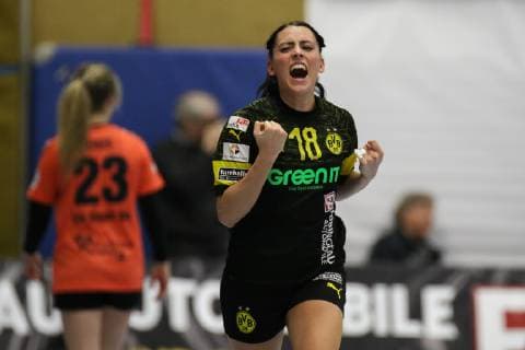 Johanna Stockschläder ( Dortmund ) jubelt, Handball - 1.Bundesliga Frauen Handball - Borussia Dortmund vs. Bayer 04 Leverkusen, Herdecke , Sporthalle Bleichstein, 22.02.2019 , Herdecke Sporthalle Bleichstein NRW Deutschland