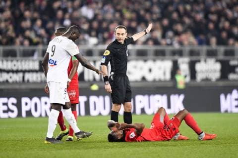 Thomas LEONARD (ARBITRE) FOOTBALL : Amiens vs Nice - Ligue 1 Conforama - 23 02 2019 AnthonyBIBARD FEP Panoramic 