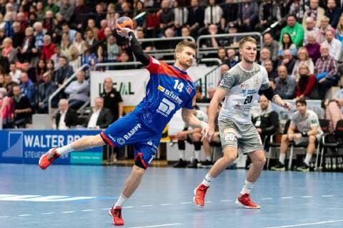 Oddur Gretarsson (HBW Balingen-Weilstetten 14), Nils Kretschmer (HC Elbflorenz Dresden 20), HBW Balingen-Weilstetten vs. HC Elbflorenz Dresden, Handballl, DKB, Herren, 2.Bundesliga, 23. Spieltag, Saison 18 19, GER, 23.02.2019, HBW Balingen-Weilstetten vs. HC Elbflorenz Dresden, Handballl, DKB, Herren, 2.Bundesliga, 23. Spieltag, Saison 18 19, GER, 23.02.2019 Balingen Copyright: xEIBNER WolfgangxFrankx EP_WFK