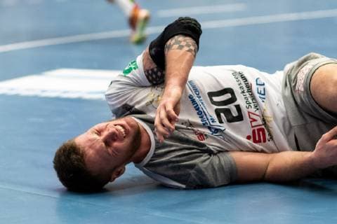 Nils Kretschmer (HC Elbflorenz Dresden 20), am boden, HBW Balingen-Weilstetten vs. HC Elbflorenz Dresden, Handballl, DKB, Herren, 2.Bundesliga, 23. Spieltag, Saison 18 19, GER, 23.02.2019, HBW Balingen-Weilstetten vs. HC Elbflorenz Dresden, Handballl, DKB, Herren, 2.Bundesliga, 23. Spieltag, Saison 18 19, GER, 23.02.2019 Balingen Copyright: xEIBNER WolfgangxFrankx EP_WFK