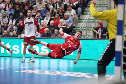 Mattis Michel (TuS Ferndorf 17) frei vorm Tor, ASV Hamm-Westfalen vs TuS Ferndorf, Handball, 2. Bundesliga, 23.02.2019, ASV Hamm-Westfalen vs TuS Ferndorf, Handball, 2. Bundesliga, 23.02.2019 Hamm Copyright: xEIBNER JanxStrohdiekx EP_JSK