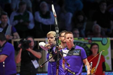 Sieger der Bundesliga Bogen: BSG Ebersberg (Bayern), , Michelle Kroppen als einzige Dame im grossen Finale mit starker Leistung , Bundesligafinale Bogen 2018 2019, Finale der Bundesliga Bogen 2018 2019, 23.02.2019, - *** Winner of the Bundesliga Bogen BSG Ebersberg Bayern Michelle Kroppen as the only lady in the Grand Final with strong performance Bundesliga Final Bogen 2018 2019 Final of the Bundesliga Bogen 2018 2019 23 02 2019