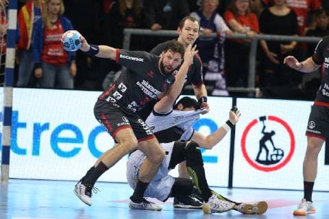 SG Flensburg-Handewitt vs HBC Nantes, Handball, EHF Champions League Gruppenphase, 27.02.19 Tobias Karlsson (SG Flensburg-Handewitt, 03) unds Johannes Golla (SG Flensburg-Handewitt, 04) gegen Nicolas Tournat (HBC Nantes, 11)