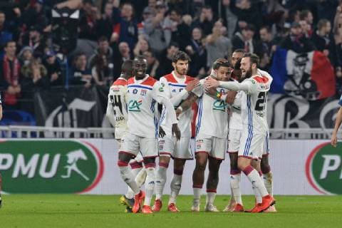 Joie de Memphis Depay et de ses coequipiers (lyon) FOOTBALL : Lyon vs Caen - 1 4 finale de Coupe de France - 27 02 2019 FredericChambert Panoramic 