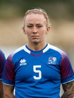 Gunnhildur Yrsa Jonsdottir of Iceland women during the Algarve Cup 2019 match between Canada and Iceland at Estadio Municipal Bela Vista on February 27, 2019 in Parchal, Portugal Algarve Cup 2019 2018 2019 xVIxVIxImagesx xGerritxvanxKeulenxIVx 13767749