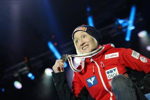 NORDIC SKIING - FIS Nordic World Ski Championships Seefeld 2019 SEEFELD,AUSTRIA,28.FEB.19 - NORDIC SKIING, Ski jumping Skispringen Ski nordisch - FIS Nordic World Ski Championships, Medal Plaza, award ceremony, normal hill, ladies. Image shows Daniela Iraschko-Stolz (AUT). Keywords: medal. GEPAxpictures xChristianxWalgram