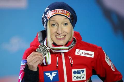 NORDIC SKIING - FIS Nordic World Ski Championships Seefeld 2019 SEEFELD,AUSTRIA,28.FEB.19 - NORDIC SKIING, Ski jumping Skispringen Ski nordisch - FIS Nordic World Ski Championships, Medal Plaza, award ceremony, normal hill, ladies. Image shows Daniela Iraschko-Stolz (AUT). GEPAxpictures xCh.xKelemen